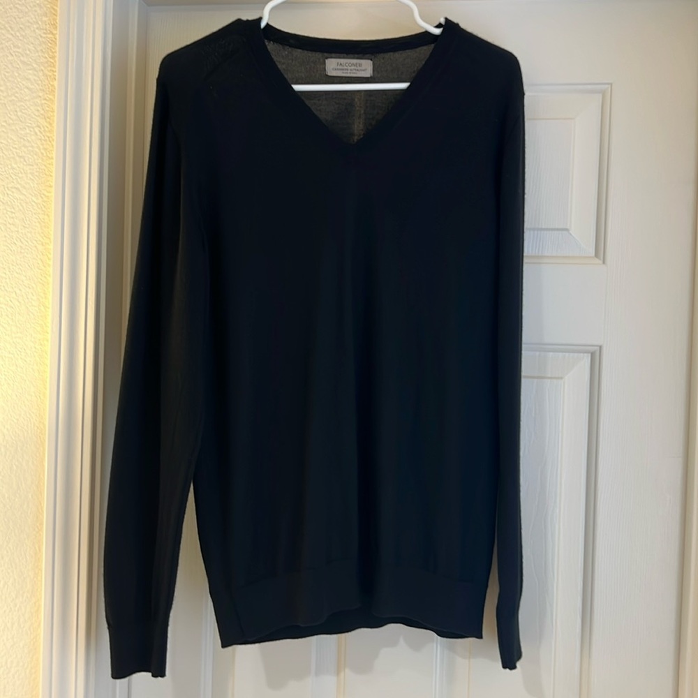 Men’s Falconeri Black Cashmere V Neck, Size Medium